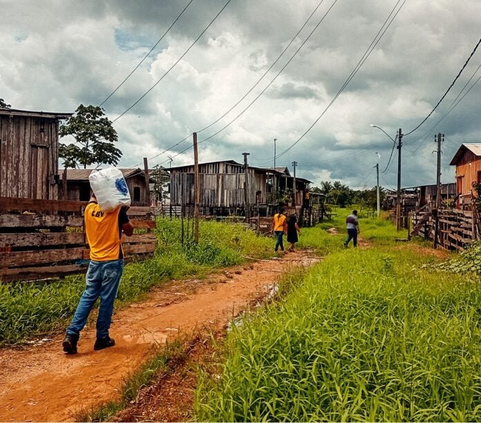 Campanha Natal Permanente da LBV em prol das vítimas da seca na região amazônica