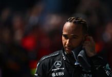 Hamilton é multado por atravessar pista a pé no GP do Catar após acidente com Russell