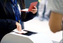 União Europeia questiona Portugal sobre visto a viajantes brasileiros