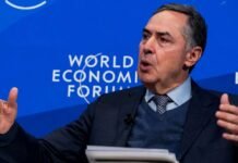 Em Davos, Barroso defende debate sobre drogas e soberania da Amazônia