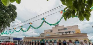Baile Municipal acontece neste sábado (20) no Mercado Cultural