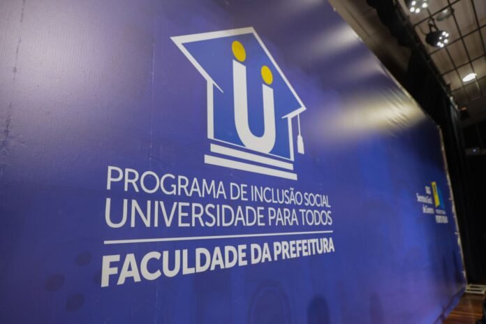 Prefeito Hildon Chaves - IV ENCONTRO _ FACULDADE _ - Leandro Morais -25(1)(3)