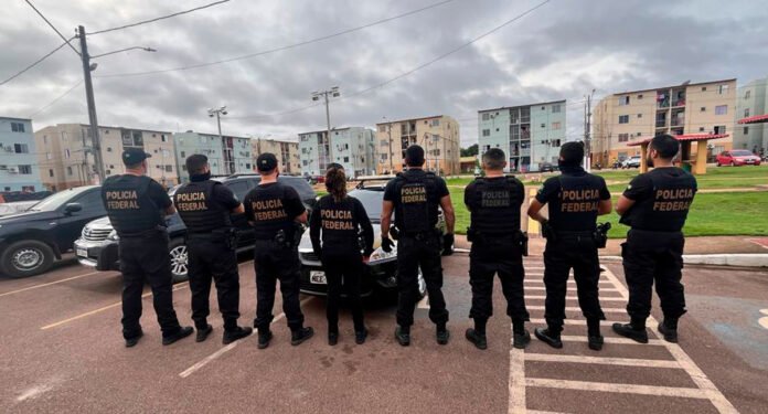 FICCO/RO mobiliza equipes policiais em Porto Velho para executar 10 mandados de busca e apreensão contra organização criminosa
