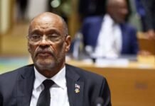 Primeiro-ministro do Haiti renuncia em meio à violência de gangues