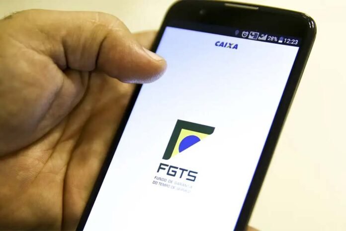 STF adia retomada do julgamento sobre correção do FGTS