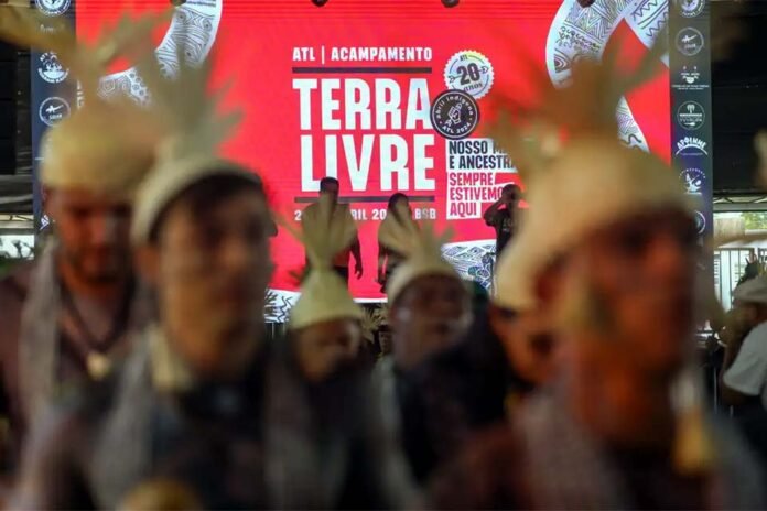 Indígenas prometem seguir lutando por demarcação de terras