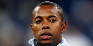 A espera de Robinho para trabalhar na cadeia: veja o que ele pode fazer e entenda os entraves