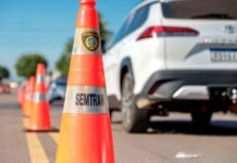 Semtran orienta motoristas para acesso de ruas no entorno do Parque dos Tanques durante Flor do Maracujá