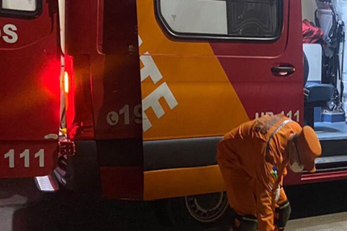 Casal suspeito de furto é espancado pela população