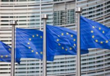 UE critica França, Itália, Bélgica e outros países da zona do euro por nível elevado de dívidas