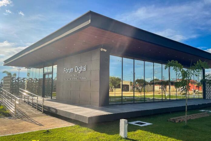 TJRO busca ampliação do acesso aos serviços públicos disponíveis no Fórum Digital de Candeias do Jamari