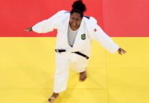 Beatriz Souza vence e conquista primeiro ouro do Brasil em Paris
