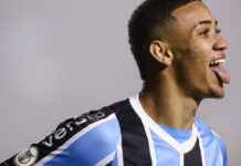 Brentford oficializa contratação de Gustavo Nunes: ‘Menino do Brasil’