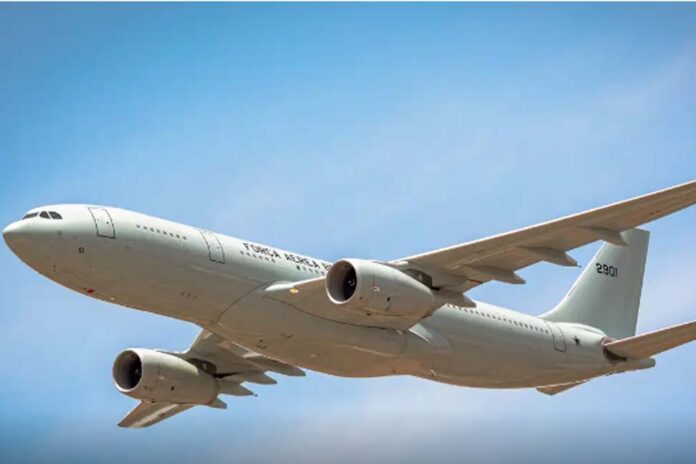 Avião que vai repatriar brasileiros no Líbano segue para Beirute