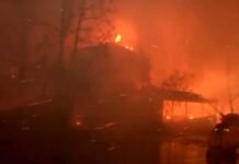 Promotor de Los Angeles acusa 10 de cometerem crimes durante incêndios