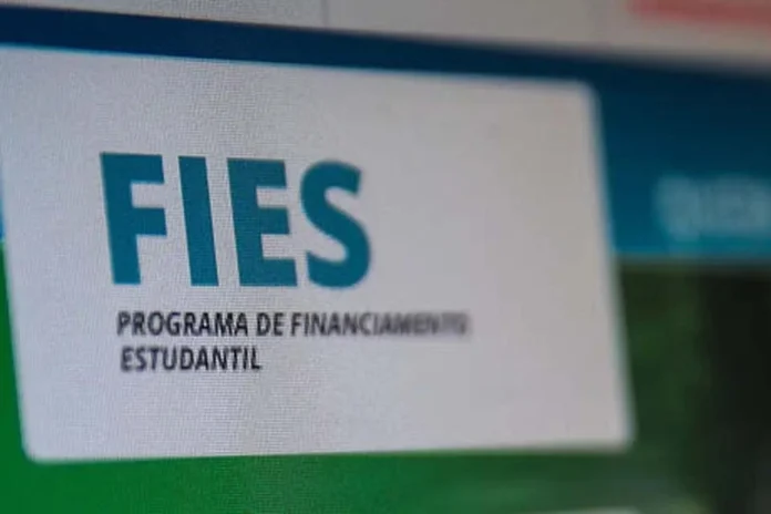 Fies abre inscrições para vagas remanescentes do primeiro semestre