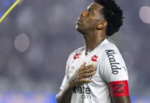 Com problemas familiares, Gil é liberado de treino do Santos