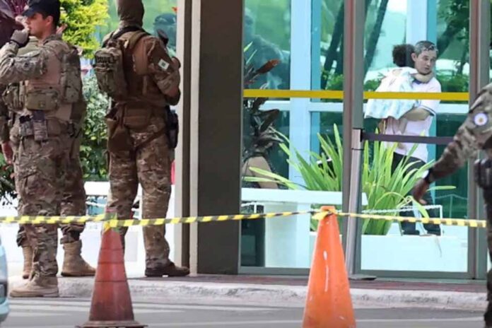 Ministério é evacuado para investigação de ameaça de bomba