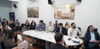 Prefeitura de Porto Velho sela projeto para ampliar vagas na educação infantil