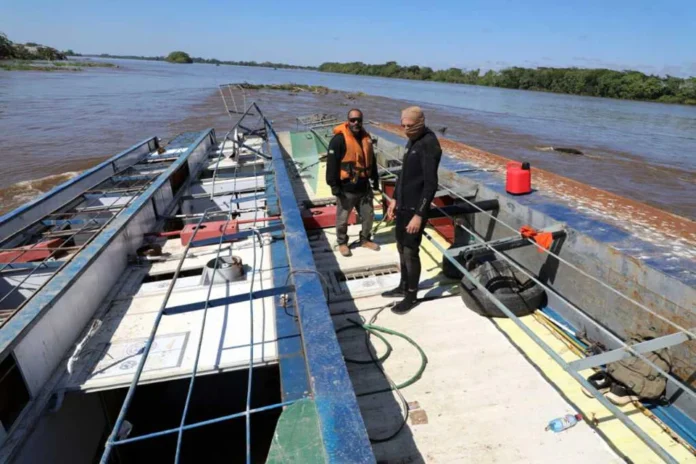 Governo de Rondônia inicia recuperação do barco hospital Walter Bartolo para atender ribeirinhos