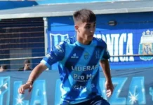 Jogador de 18 anos morre durante cirurgia no joelho