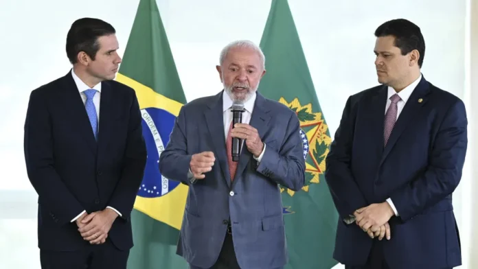 Motta deve encontrar Alcolumbre para discutir posição sobre Trump