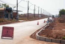 Em nova etapa, avenida Calama recebe meio-fio e sarjeta