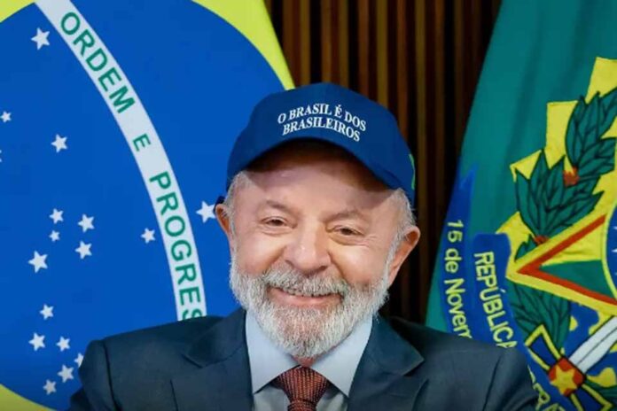 Lula pede mobilização popular contra aprovação do projeto da anistia