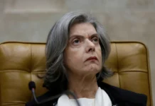 STF forma maioria para condenar Bolsonaro e outros réus por organização criminosa