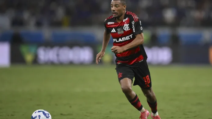 De La Cruz recomeça no Flamengo em jogo com mais minutos após saída de desafeto