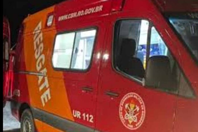 Briga em distribuidora termina com atropelamento e duas pessoas feridas