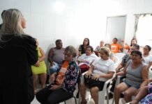 Roda de conversa valoriza histórias de vida e saúde mental entre idosos em Porto Velho