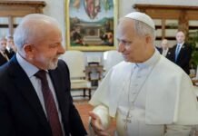 Lula se reúne com papa Leão XIV, pela primeira vez, no Vaticano