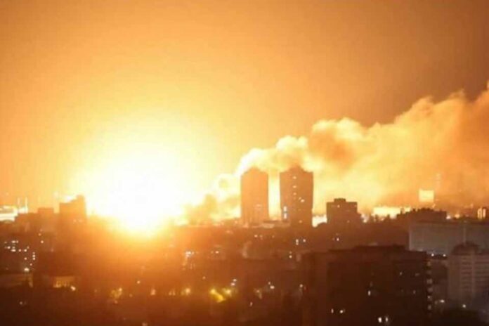Rússia bombardeia Ucrânia com mais de 400 mísseis e drones; 7 morrem, incluindo crianças