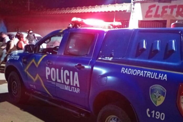 PM apreende drogas, armas e munições em residência