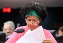 Relatório da deputada Sílvia Cristina a favor de exames genéticos para identificar o câncer de mama, será votado hoje