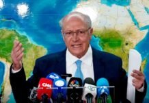 Presidente em exercício, Geraldo Alckmin, participa da abertura da Pré-COP 30