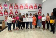 Sílvia Cristina entrega R$ 100 mil para a Associação Mulheres de Lenço, em Rolim de Moura
