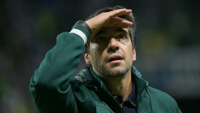 Abel completa 600 dias sem título em ano com R$ 700 milhões em contratações