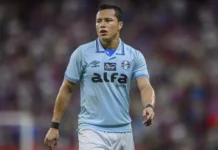 Grêmio aproveita um a mais e vence Atlético-MG com golaço de lateral