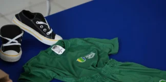 Kits inclusivos são entregues a estudantes da rede municipal em Porto Velho