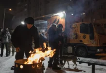 Rússia retoma ataques a Kiev após trégua atribuída a pedido dos EUA