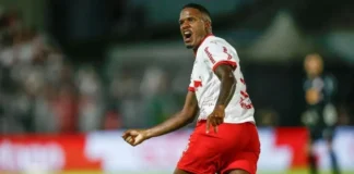 Zagueiro do Red Bull Bragantino é suspenso por 12 jogos por fala machista