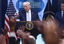 Trump afirma que iranianos “não têm cartas” para negociações exceto Ormuz