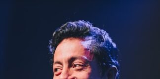 Renato Albani leva turnê de sucesso “A Ignorância É Uma Dádiva” a Rondônia nesta sexta-feira