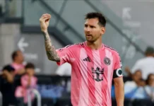 Messi tem inflamação na coxa e pode perder amistosos da seleção, diz jornal
