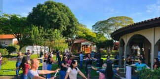 Abril Verde: Sesmt realiza sessão especial de ginástica laboral no Paço Municipal
