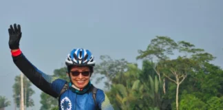 Ciclista morre atropelada na BR-319; motorista embriagado é preso