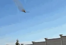 Avião de pequeno porte pega fogo e cai em MG