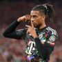 Bayern quer renovar com Olise para se proteger de investidas de gigantes europeus, diz jornal